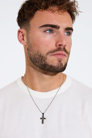 collana con croce da uomo h5 Immagine3